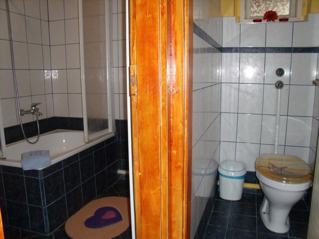 Viola Vendeghaz Apartment Kehidakustany Exterior photo